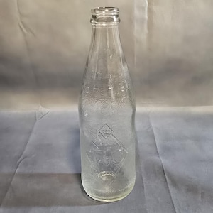 1970&quot;s R C Cola (Royal Crown Cola) Embossed 10 Ounce Glass Soda Bottle
