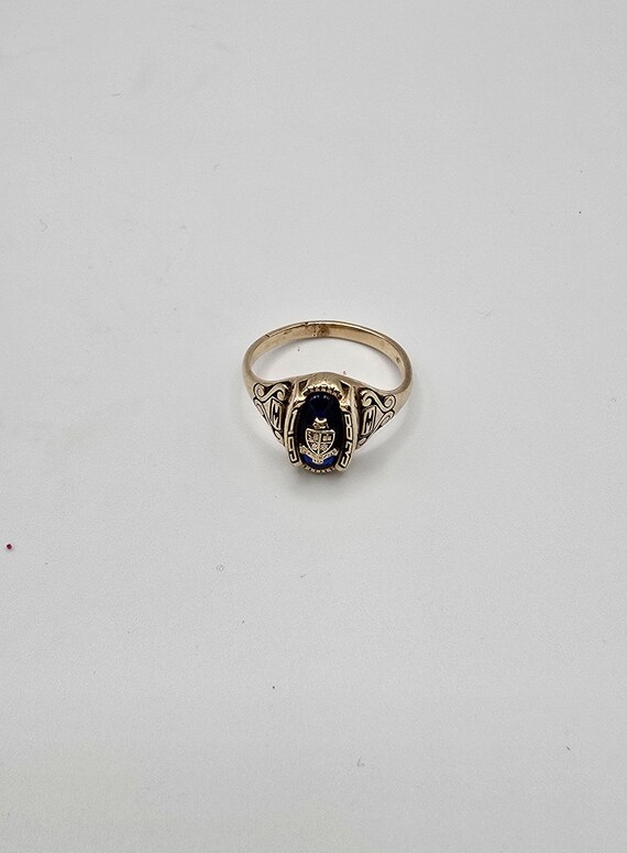 1983 10K Gold Ladies Class Ring From Pearl City Highschool