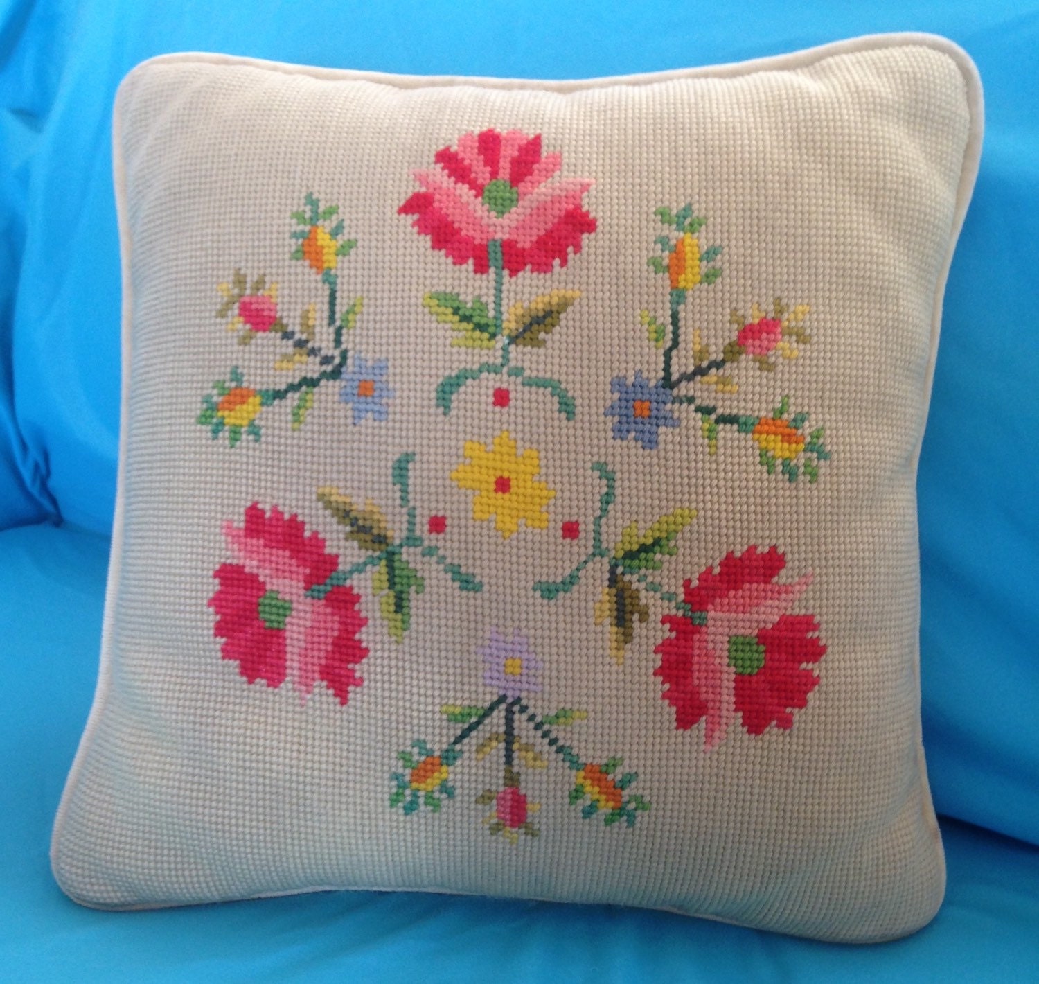 Vintage Needlepoint Flower Pillow Etsy