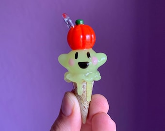 Ice cream ghost and pumpkin