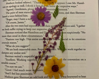 Handmade pressed floral laminated bookmarks - real flowers - book lover gift - bookmark