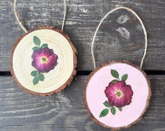 Mini floral wood slice gallery wall art - real pressed flower art - small gift - wall hanging - plant lover gift - cottage core