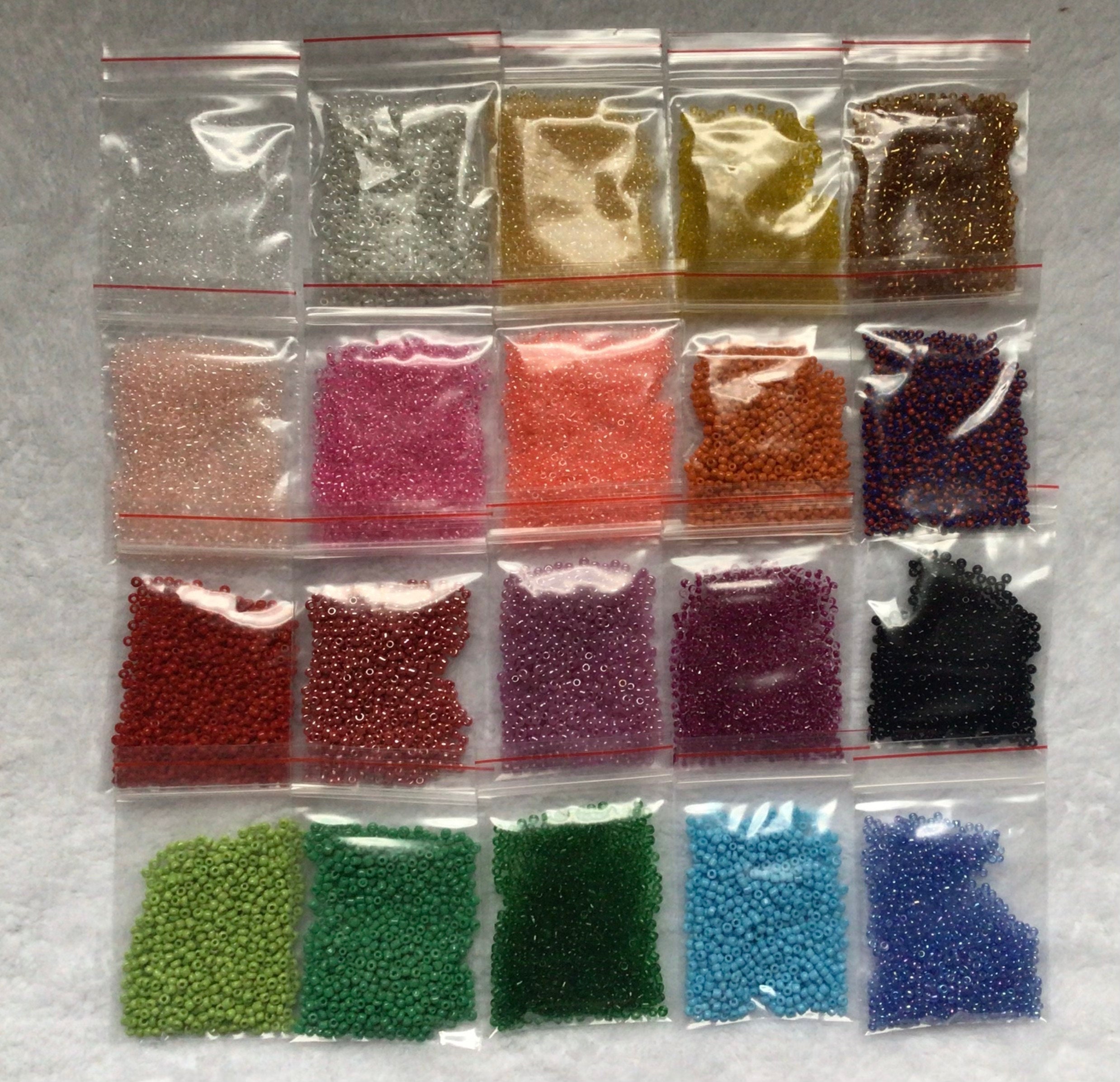 2mm/3mm Glass Seed Beads 22 Color Tiny Small Beads for Bracelets