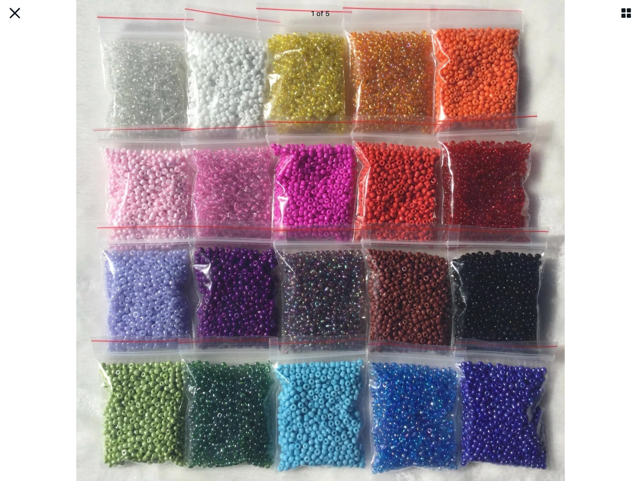 bead landing beads clear color to make jewelry and other crafts.