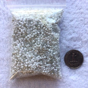 Fresh Silver & White Wholesale 6800pcs Lot Bulk 100g Mixed Glass Seed Beads 11/0 - 2mm