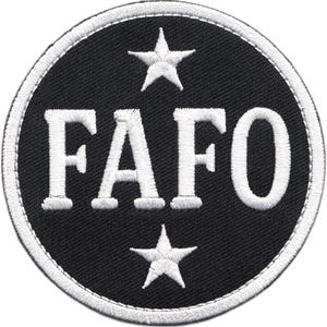パッチ - FAFO F*** Around Find Out B&W 大胆な態度のスローガン