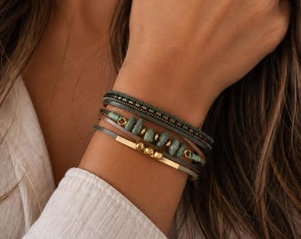 Bransoletka w stylu boho z zielonego awenturynu, podwójny pierścień ze skóry PU ze stalowymi koralikami i oryginalny wzór z kamieniami - zielony awenturyn