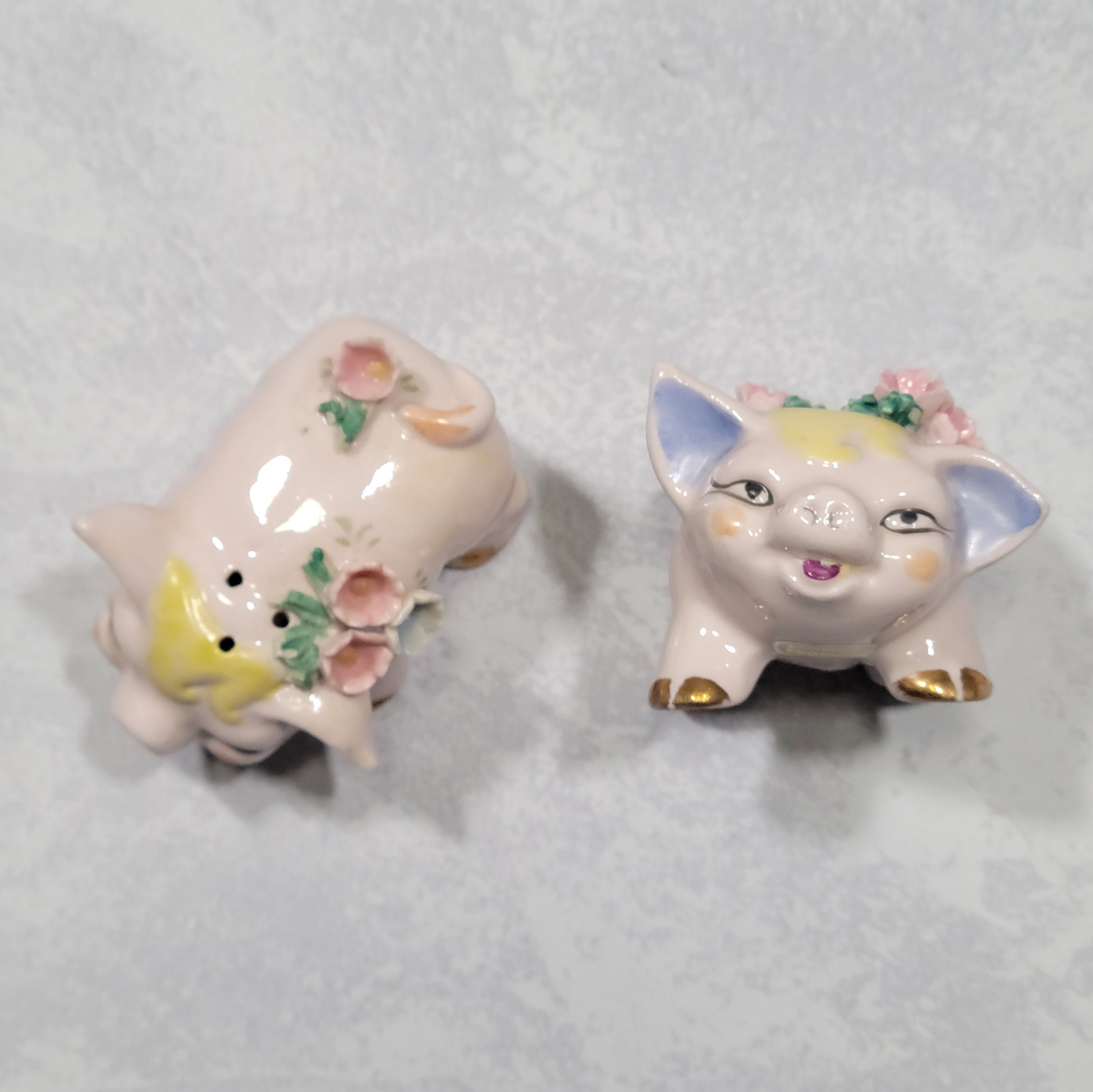 Vintage Pink Decorated Pigs With Flowers Ceramic Salt