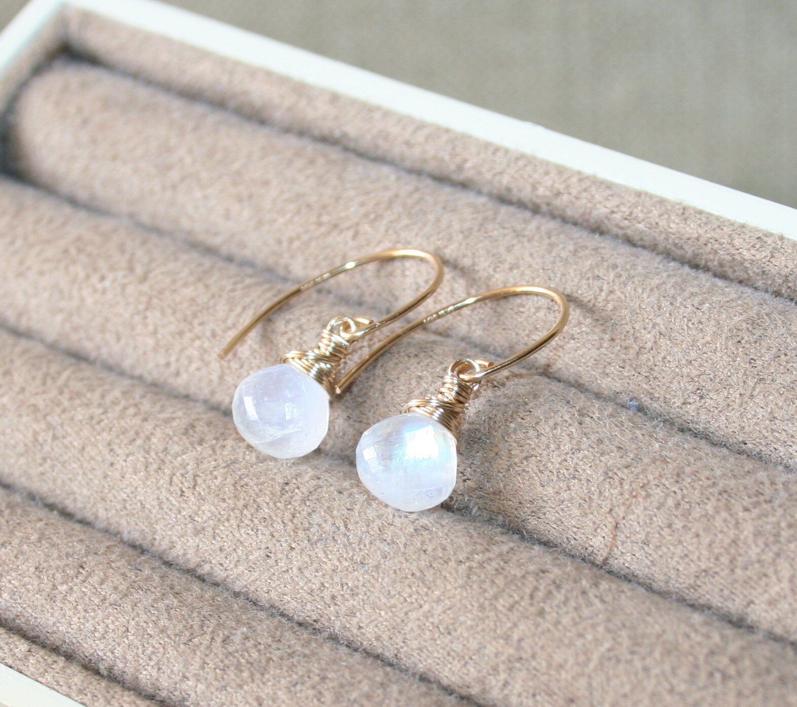 14K Gold Filled Top to Bottom Pearl & Rainbow Moonstone Dangle Earrings 14K Gold Filled Top to Bottom Pearl & Rainbow Moonstone Dangle Earrings