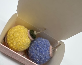 Set of 2 Felted Pom Pom Cat Toys - Kitty BonBon Wool Balls - Plastic Free and Natural - Light Bouncy Cat Gifts