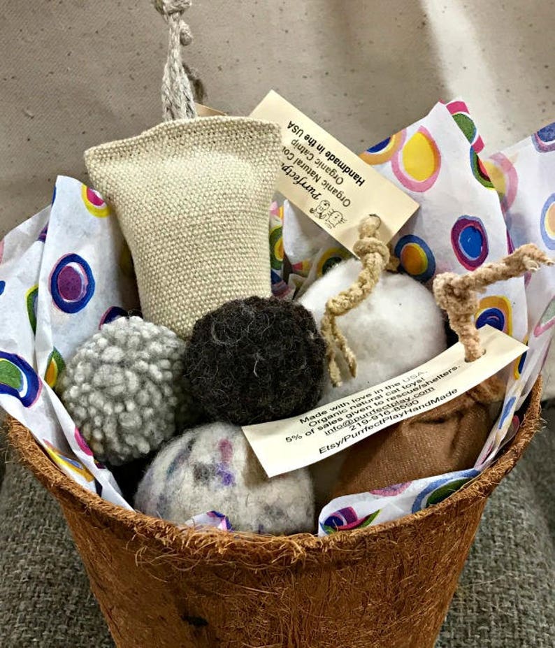 Organic Cat Gift Basket - Chock full of natural toys to delight your fur babies - Felted wool balls & fragrant catnip toys - Perfect gift!