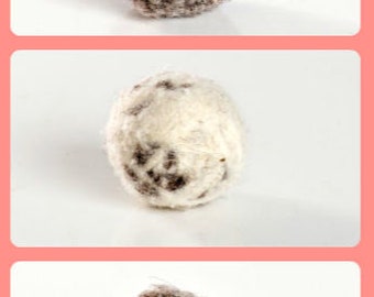 Gift of Wool Cat Balls - Cat Toy Gift - Washable &  Plastic Free - Fun Textures - Sweetly Packaged