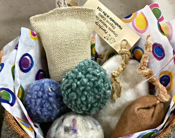 Organic Cat Toy Basket -  Cat Toy Gift Combo - Natural Plastic Free Cat Toys - Wool Cat Balls & Quality Catnip Toys - Ready to give!