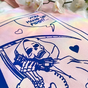 Bolso de mano hecho a mano / lindo bolso de mano de lona rosa espeluznante gótico / bolso de mano de lona con serigrafía / bolsa de mercado reutilizable de algodón impreso con serigrafía