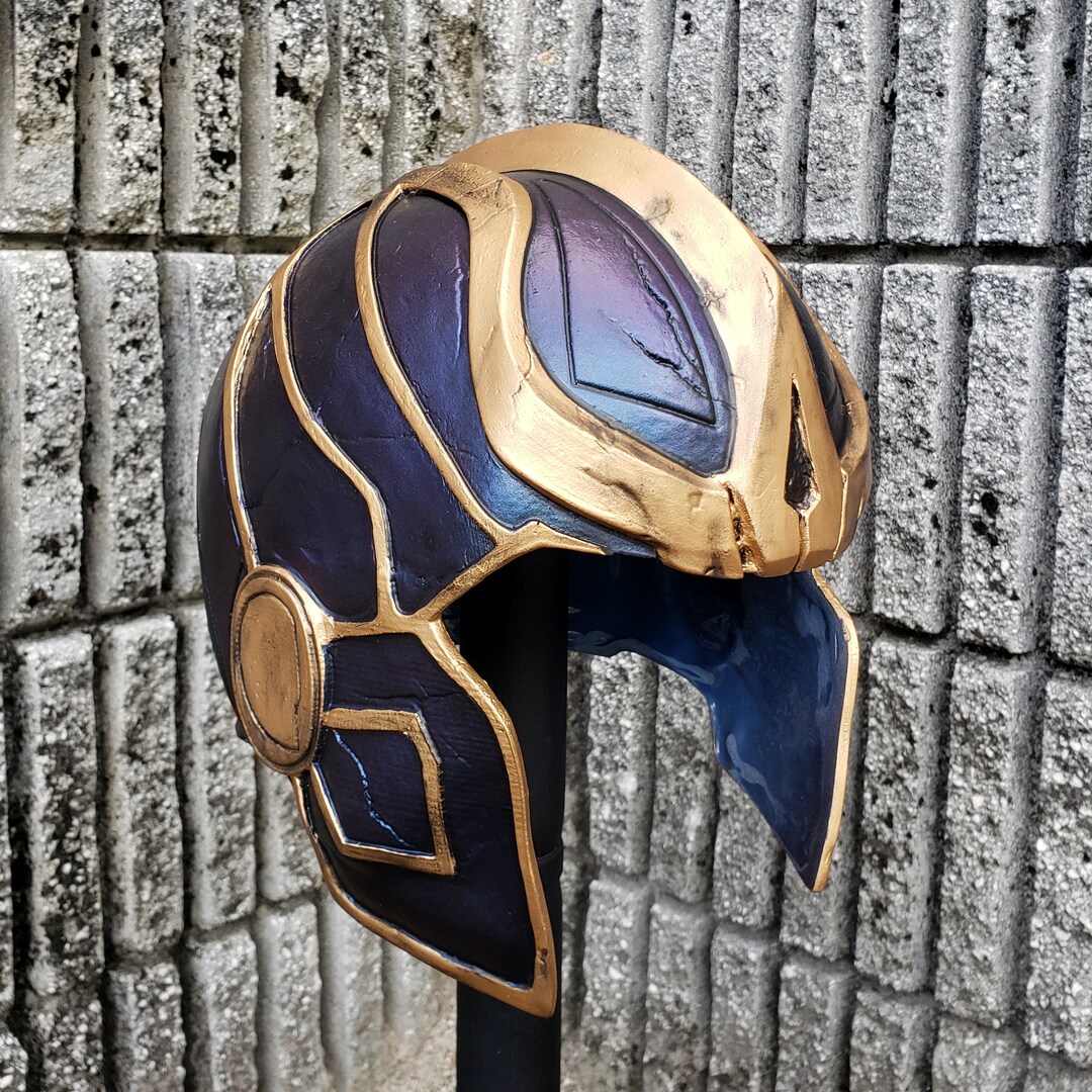 Classic Thanos Inspired Wearable Prop Collectable Cosplay Helmet Deluxe classic-thanos-inspired-wearable-prop-collectable-cosplay-helmet-deluxe