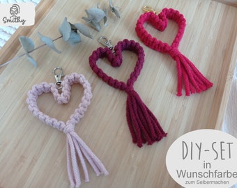 Makramee Herz Anhänger, DIY Kit, Valentinstag,  32 Farben, Boho, Material + Anleitung, Muttertag, Geschenk