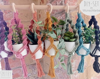 Mini Blumenampel, DIY Kit, freie Farbwahl, Makramee,  opt. mit künstlicher Pflanze, Rückspiegel Anhänger, Boho, Material und Anleitung