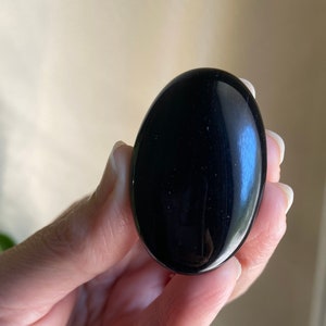 High Quality Black Onyx Pocket Stone