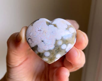 Corazón de jaspe oceánico, tallado en cristal curativo, chakra del corazón, pieza única, 3,8 cm (1,5")