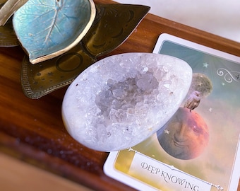 Chalcedony Agate Cluster Egg, Premium Quality, Raw Healing Crystal,  Throat Chakra, Exact One, 3.75"
