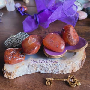 Carnelian Tumbled Stone, Healing Crystal, Gemstone Pebble, Intuitively Chosen, Self-Esteem, Confidence, Sacral Chakra