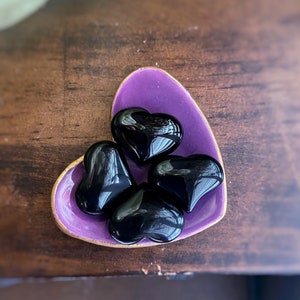 Black Onyx Hearts || Set of Two or Four Crystals, Healing Crystal, Gemstone, Protection, Grounding