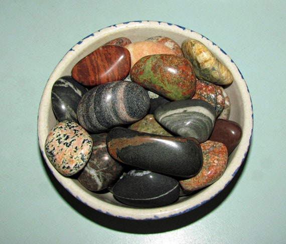 4 Lbs Lake Superior Polished Stones 1 12 2 12 Includes Granite Unakite Rhyolite Basalt Gneiss For Cottage Home Decor Photo Prop
