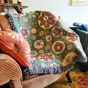 Groovy Flower Blanket