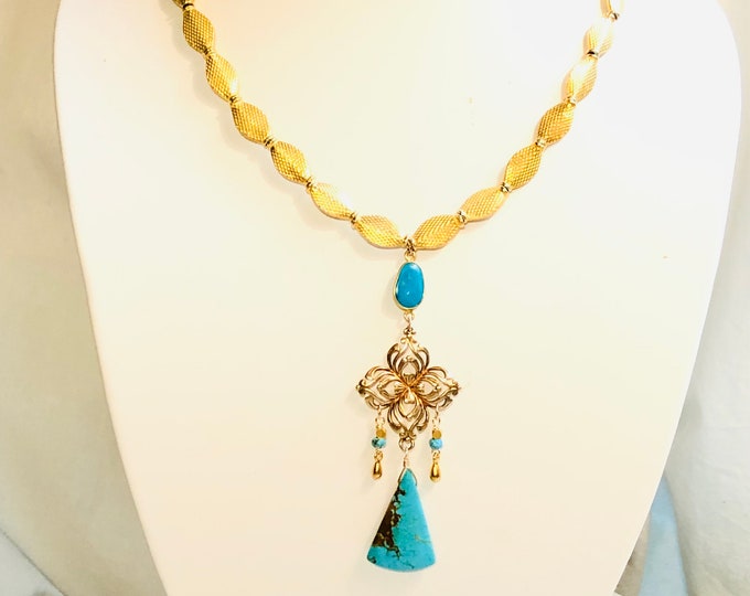 ARIZONA TURQUOISE PENDANT on Gold  Vermeil Collar