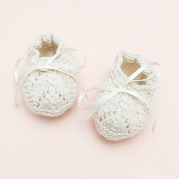 Knitting Pattern Baby Wool Booties Instructions in French PDF Sizes Newborn to 6 months