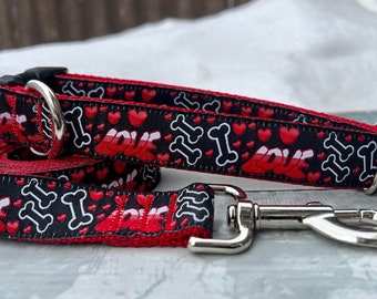 The I Love Bones Dog Collar