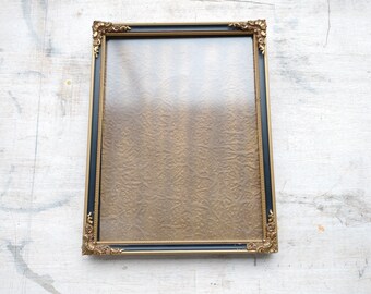 Simple Scandinavian Antique Frame