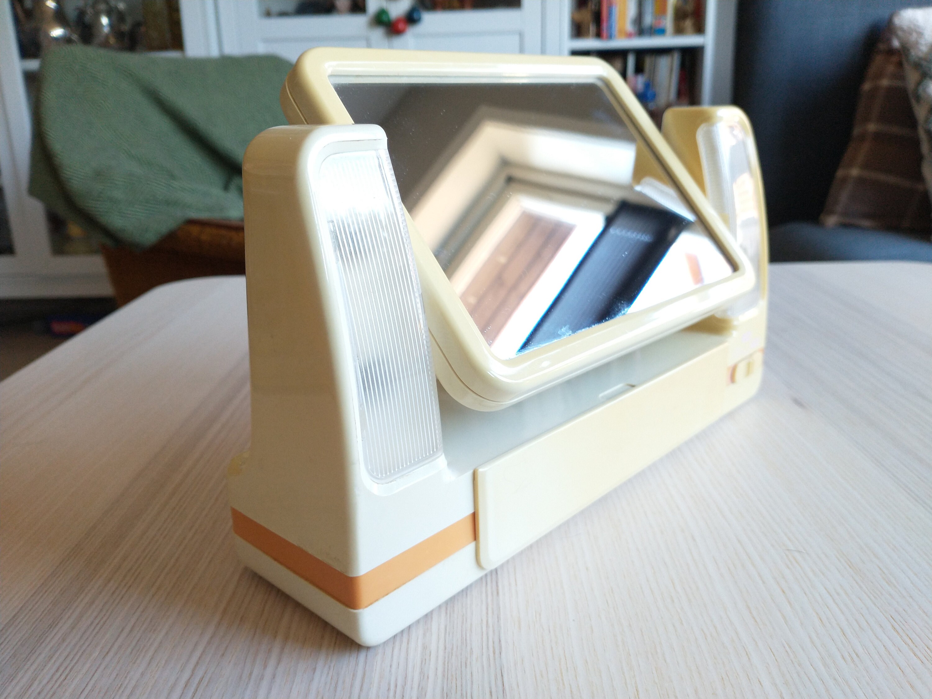 Miroirs de maquillage géniaux en plastique, tiroir, HK, blanc, miroir de bureau