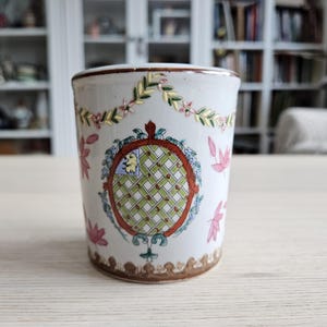 Classic Ceramic Toothbrush Holde/ Family Coat of Arms Shield/