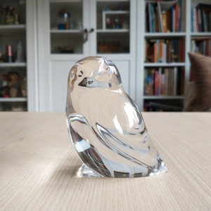 Hadeland Glassverk Norway / Glass Owl Paperweight / Nordic Design