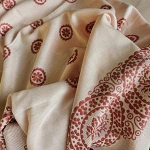 Vintage Pink Floral Woven Tablecloth/Barn House/French Country