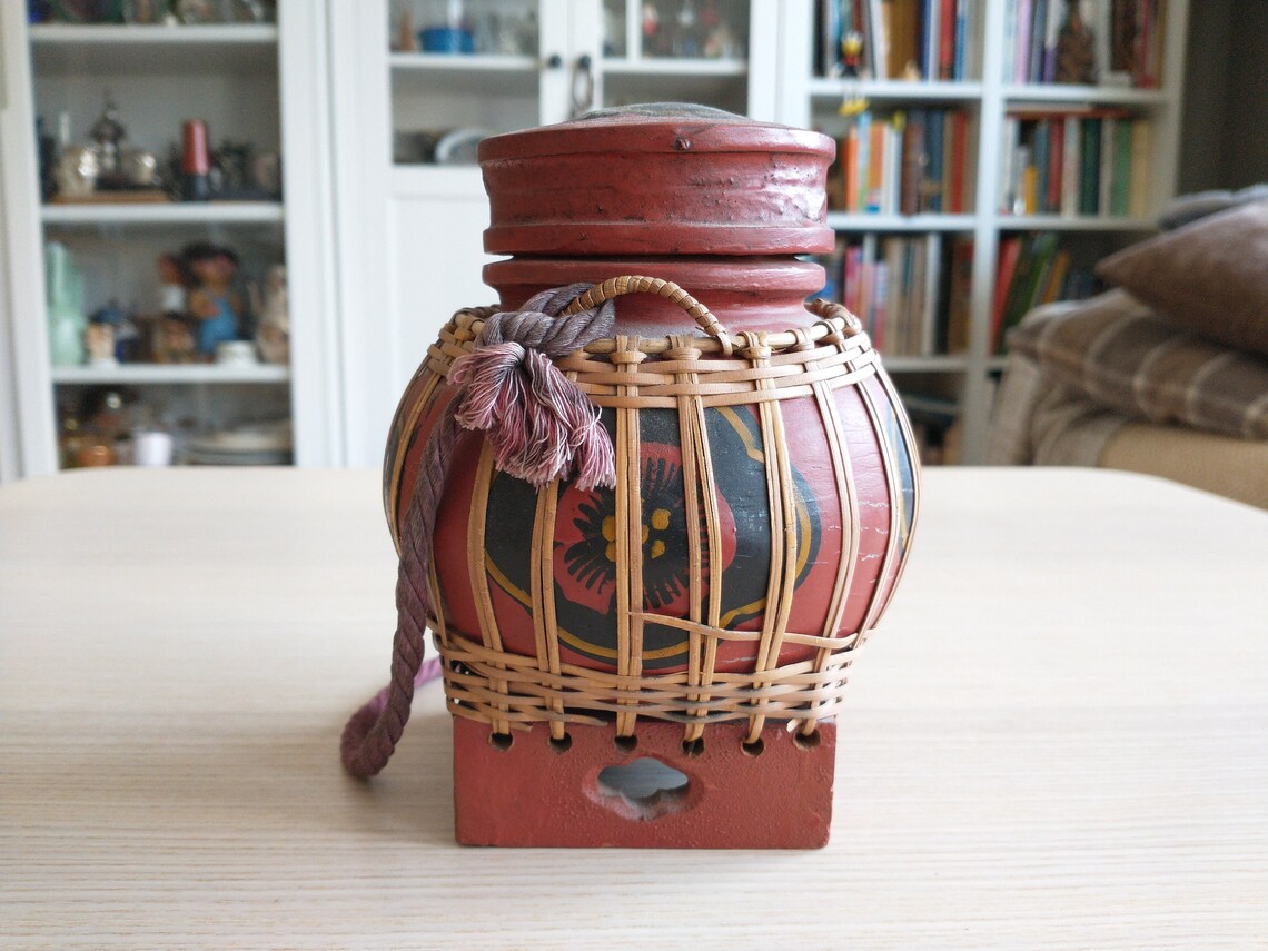 Thai Rice Box / Thai Lacquerware / Red and Black / Asian Ornament - Etsy