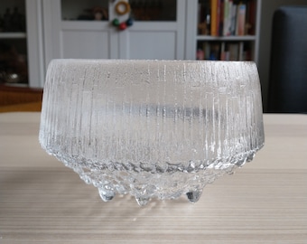 Iittala Finland, Ultima Thule Bowl, 14 cm, Tapio Wirkkala