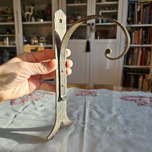 Rustic Wrought Iron Wall Hanger/Lantern Hanger/Planter Hanger