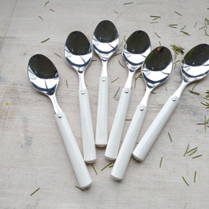 Set of 6 Hackman Finland White Dessert Spoon/Mid-century Finnish Design