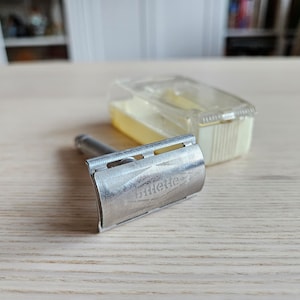 Vintage Gillette Safety Razor / Original