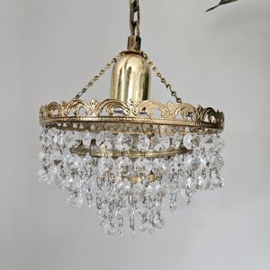 Pequeno pendente de cristal da Checoslováquia/Hollywood Regency