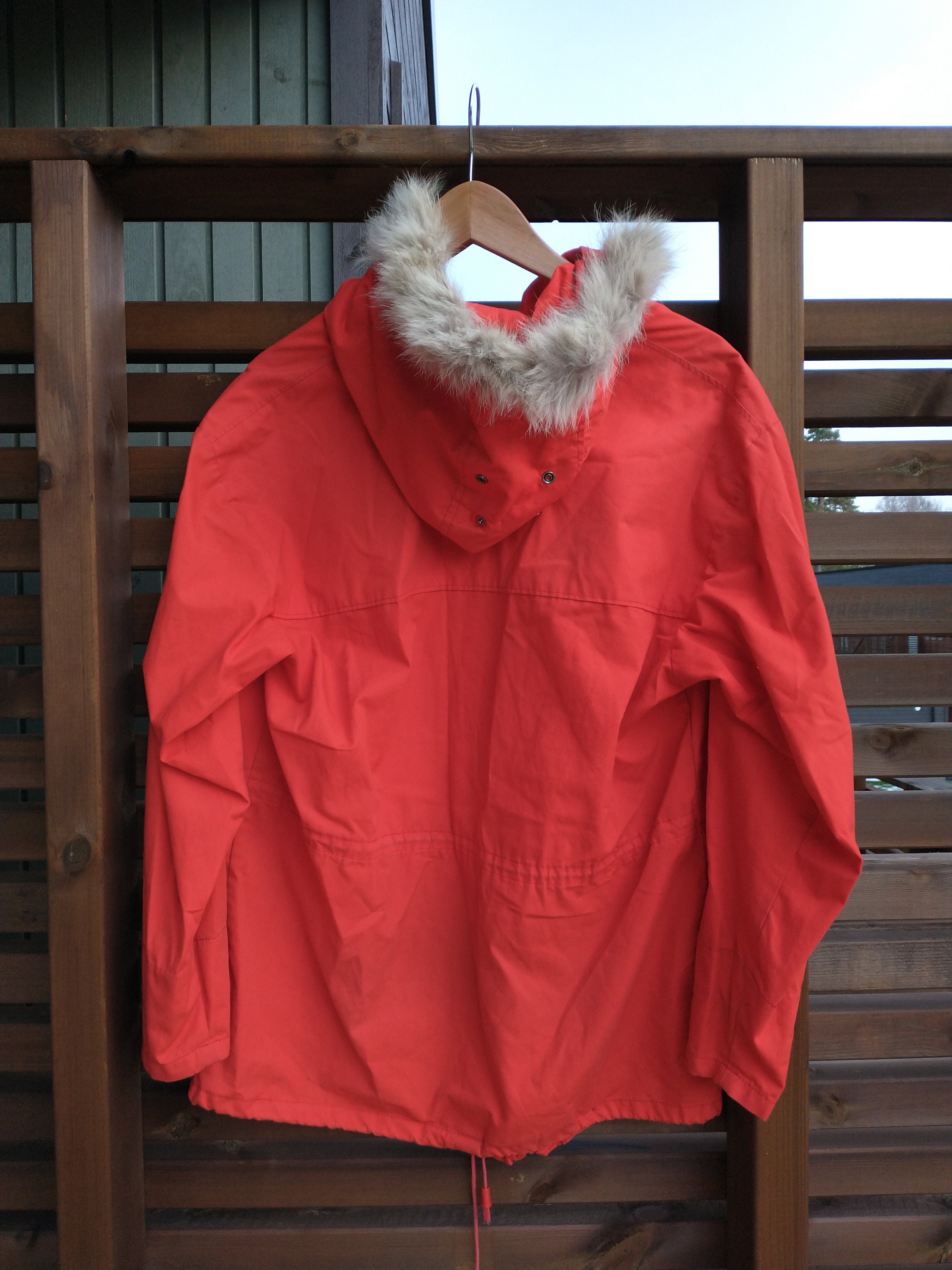 SCHISM INDUCING ■ NOEL ANORAK RED NOEL ANORAK RED - SCHISM INDUCING