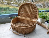 Beautiful Rattan Wicker Handbag, Suitcase, Farmhouse, Picnic, Ornament