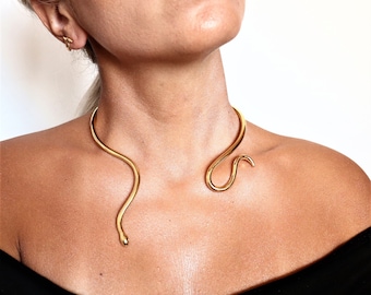 Single Loose Snake necklace &#39;&#39; Ofis &#39;&#39; handmade BRASS metal in gold-plated 18K/ Gold Choker Collar Necklace/ Minimal Gold Choker