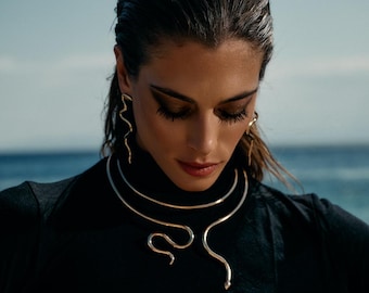 Handmade Brass Twin Snakes Choker Necklace - Gold-Plated