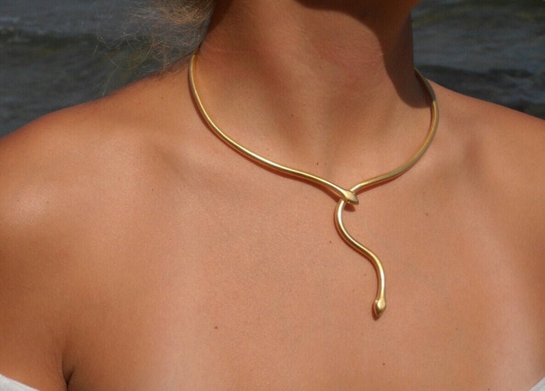 Snake Tie ketting '' Ofis '' handgemaakt MESSING metaal in verguld 18K GOLD-PLATED