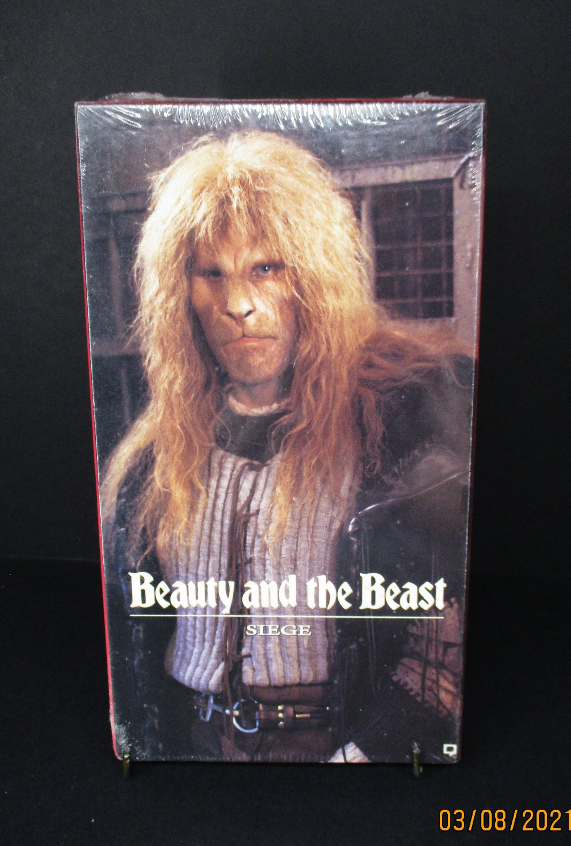 Beauty and the Beast- Siege (VHS, 1991) Linda Hamilton, Ron  