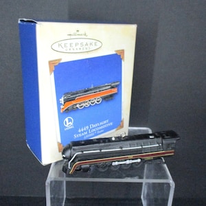 Hallmark Keepsake Ornament 2003 4449 Daylight Steam Locomotive Lionel Trains New