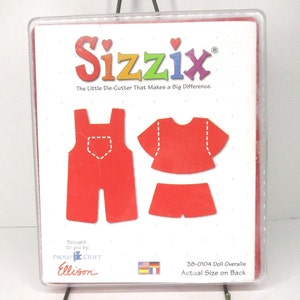 Sizzix Doll Salopette Grand Rouge Original Die W/ Case 3 Die Cuts Retraité